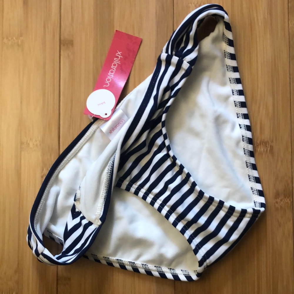 Xhilation bikini bottoms new w/tags